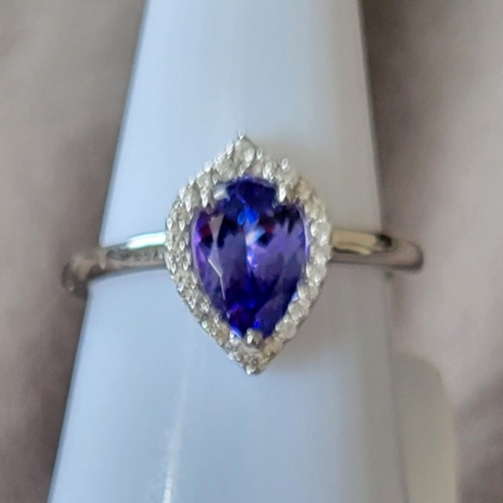 Tanzanite ring